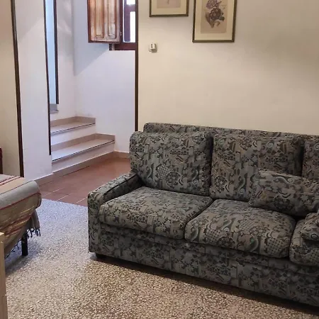 2 In Vista Mare Con 5 Oppure 9 Posti Apartment San Menaio