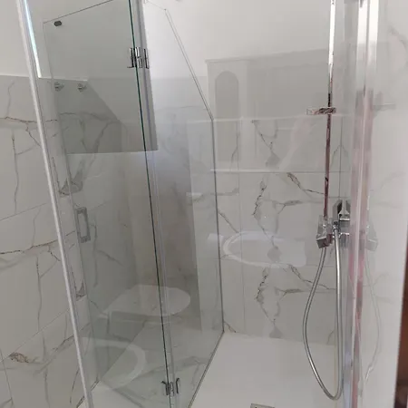 Apartment 2 In Vista Mare Con 5 Oppure 9 Posti *