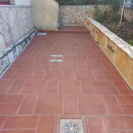 2 In Vista Mare Con 5 Oppure 9 Posti San Menaio