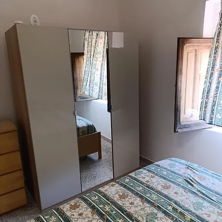 2 In Vista Mare Con 5 Oppure 9 Posti *