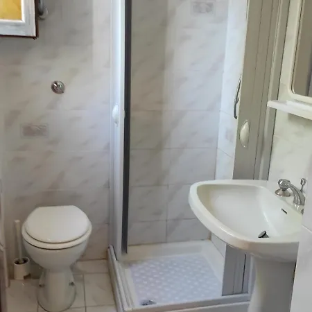 2 In Vista Mare Con 5 Oppure 9 Posti Apartamento *