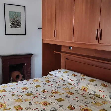 2 In Vista Mare Con 5 Oppure 9 Posti * San Menaio